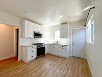 Building Photo - 584-588 Cypress