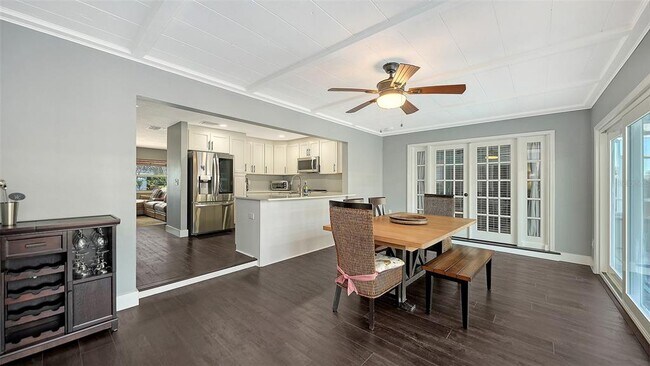 Building Photo - 3507 Pinecrest St