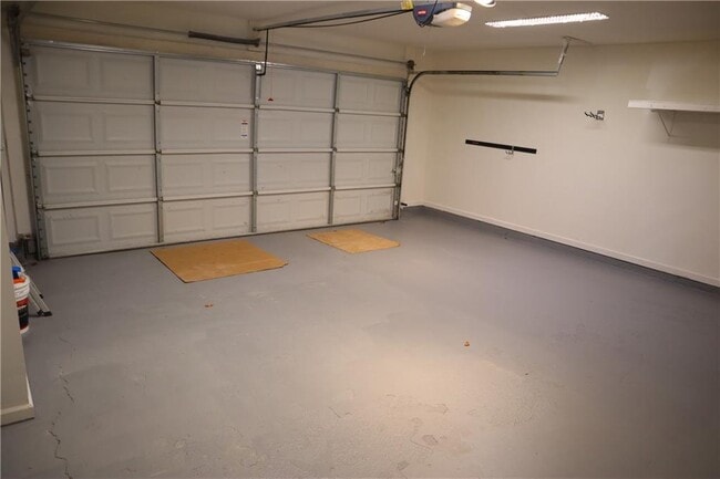 Building Photo - 2079 Riverlanding Cir