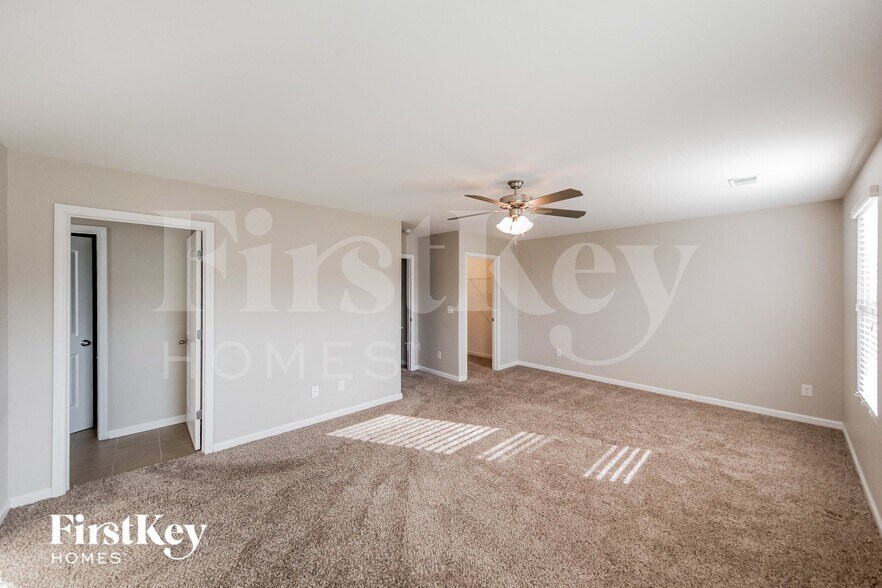 Building Photo - 11478 Walden Trce