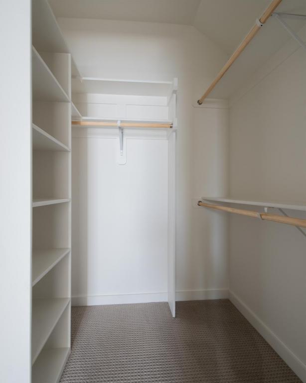 Building Photo - 7930 Greystone St