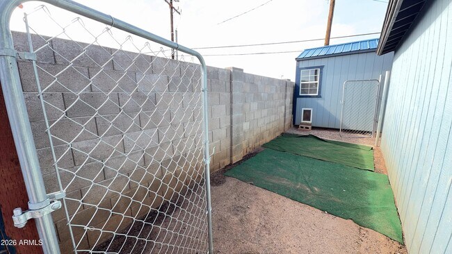 Building Photo - 2849 Dove Dr