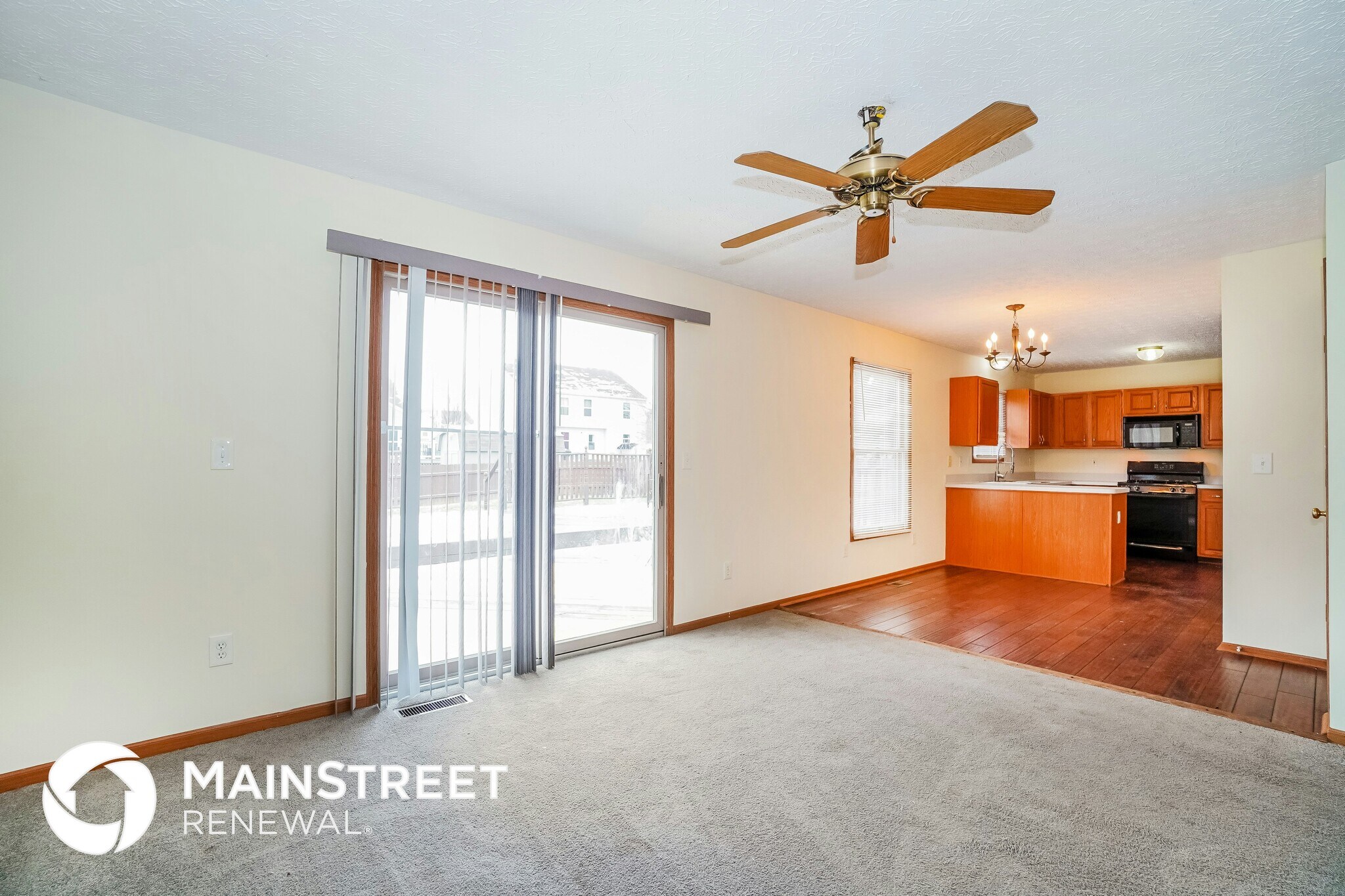 Building Photo - 2672 Fernwood Ave