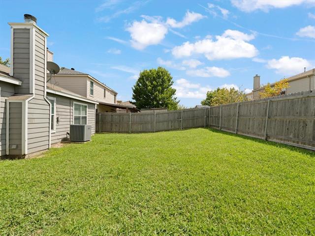 Building Photo - 1300 Mallard Dr