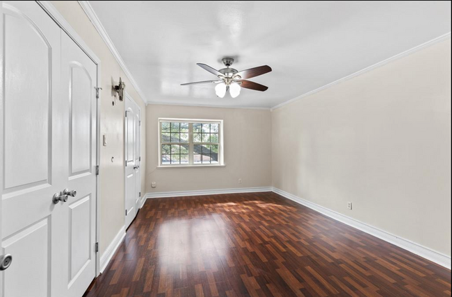 Upstairs Master Bedroom - 5239 Arboles Dr