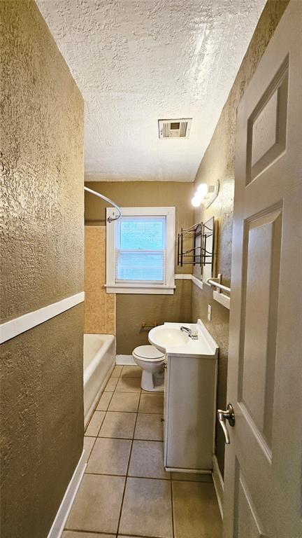 Building Photo - 2812 NW 23rd St