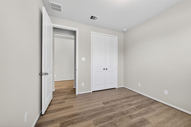 Building Photo - 10406 Talitha Trl