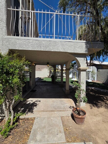 Building Photo - 5650 Ruby Creek Dr