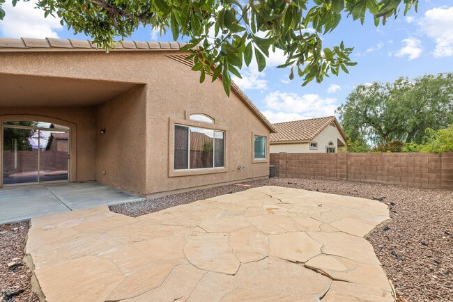 Building Photo - 13181 E Mesquite Flat Spring Dr