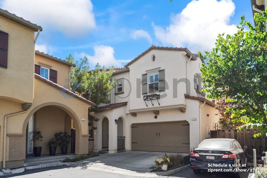 Primary Photo - 120 Avon Terrace