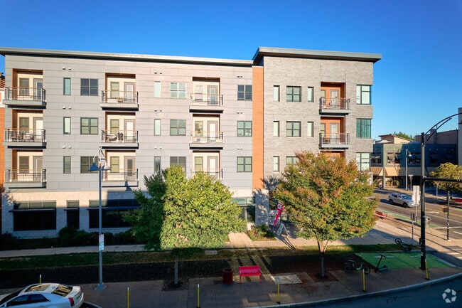 Building Photo - Union Square