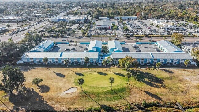 Building Photo - 3569 Bee Ridge Rd