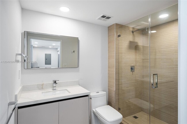 Building Photo - 325 S Biscayne Blvd