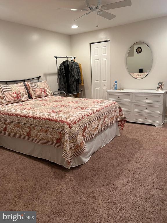 Building Photo - 12429 Willow Falls Dr