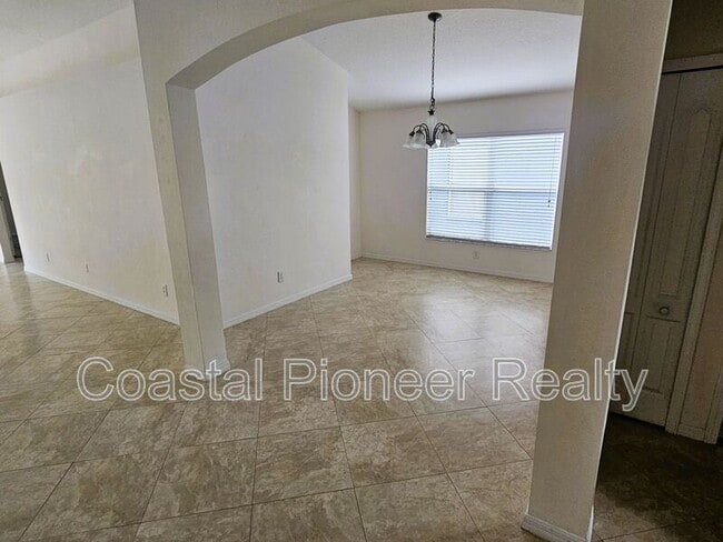 Building Photo - 3220 Clover Blossom Cir