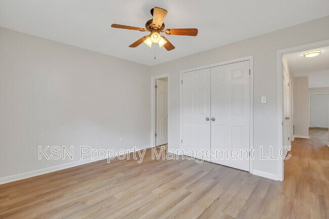 Building Photo - 208 Tech Dr