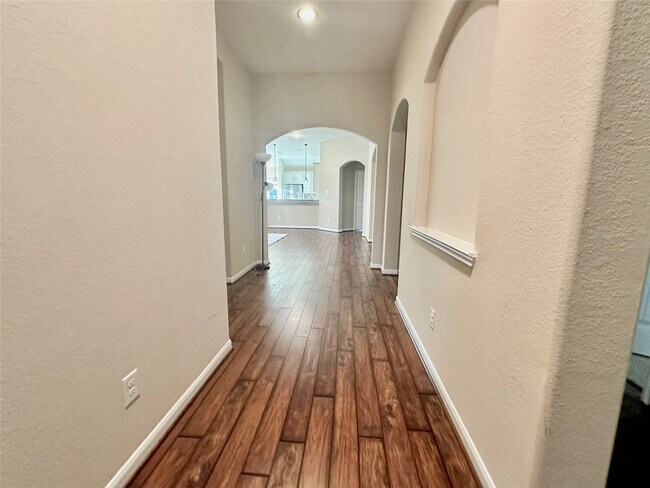 Building Photo - 3877 Enchanted Timbers Ln