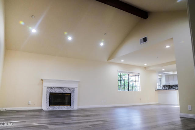 Building Photo - 838 Fairview Ave