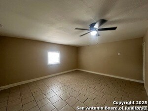 Building Photo - 4018 Sunrise Creek Dr