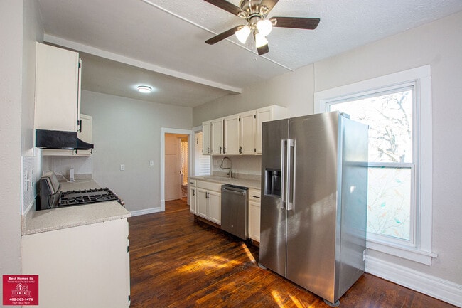 Building Photo - 3708 Ida St