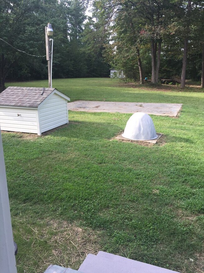 Building Photo - 3 Bedroom 2 bath - Gold Hill, NC Area