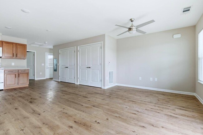 Building Photo - Carmichael Commons