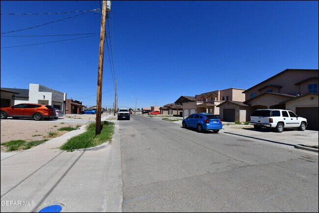 Building Photo - 7913 Mitzie Ram Pl