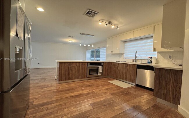 Building Photo - 9017 SW 157th Path