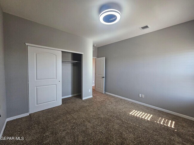 Building Photo - 13470 Selby St