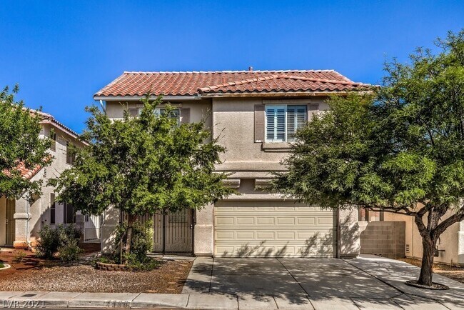 Building Photo - 4330 Spruce Grove St