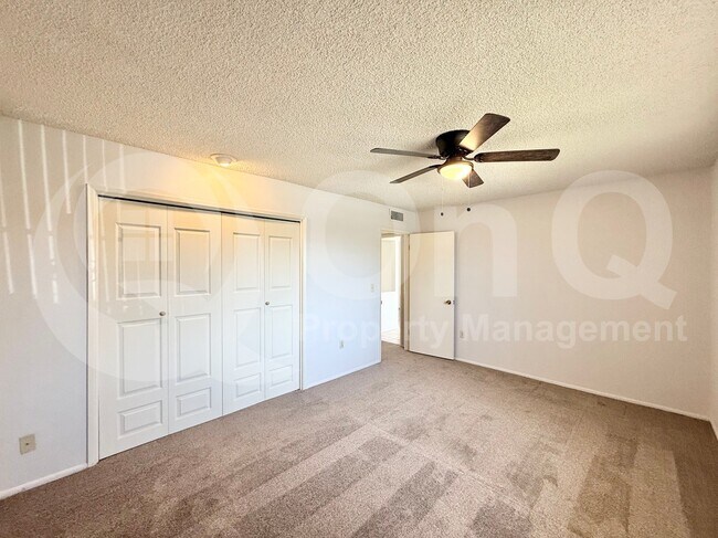 Building Photo - 10829 W Sarabande Cir
