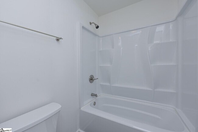 Building Photo - 134 Brookhill Pl