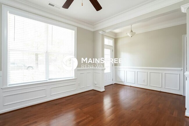 Building Photo - 4 Bedroom Pet-Friendly Home in Wake Forest...
