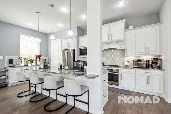 Building Photo - Spacious 4BA House in Manvel