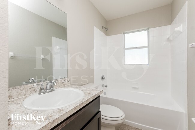 Building Photo - 5336 White Egret Ln