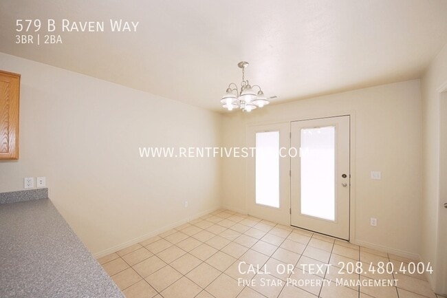 Building Photo - 579 Raven Way