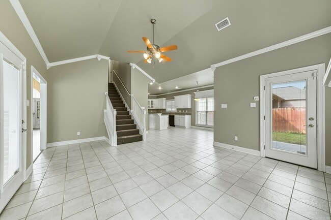 Building Photo - 25 Hickory Bend Dr