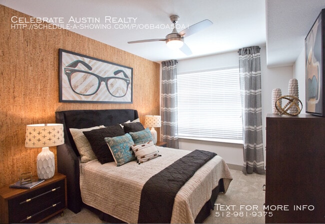 Building Photo - Residences at Saltillo