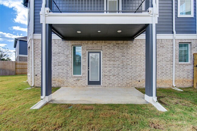 Building Photo - 7630 Meadow Mouse Ln