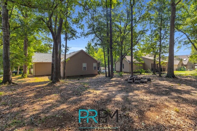 Building Photo - 244 Oak Valley Dr