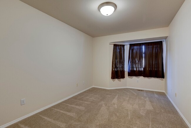 Building Photo - 3 bed 2.5 bath Home in Cherry Hill