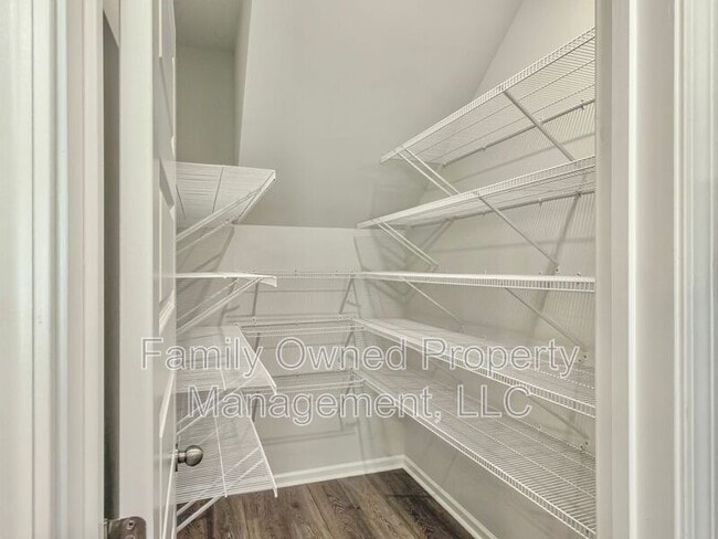 Building Photo - 175 Camellia Bloom Dr