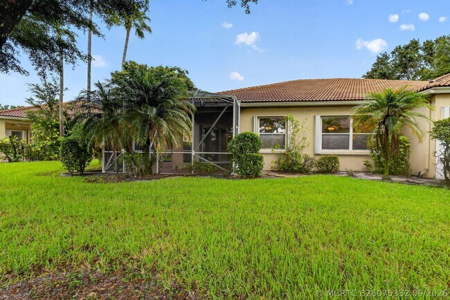 Building Photo - 2426 Sandy Cay