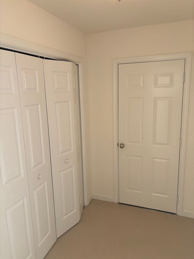 Building Photo - Great Home in Crozet!