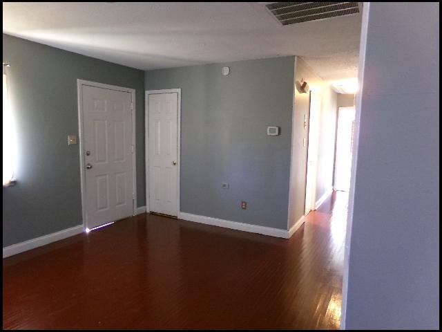 Building Photo - 1504 E 38th St