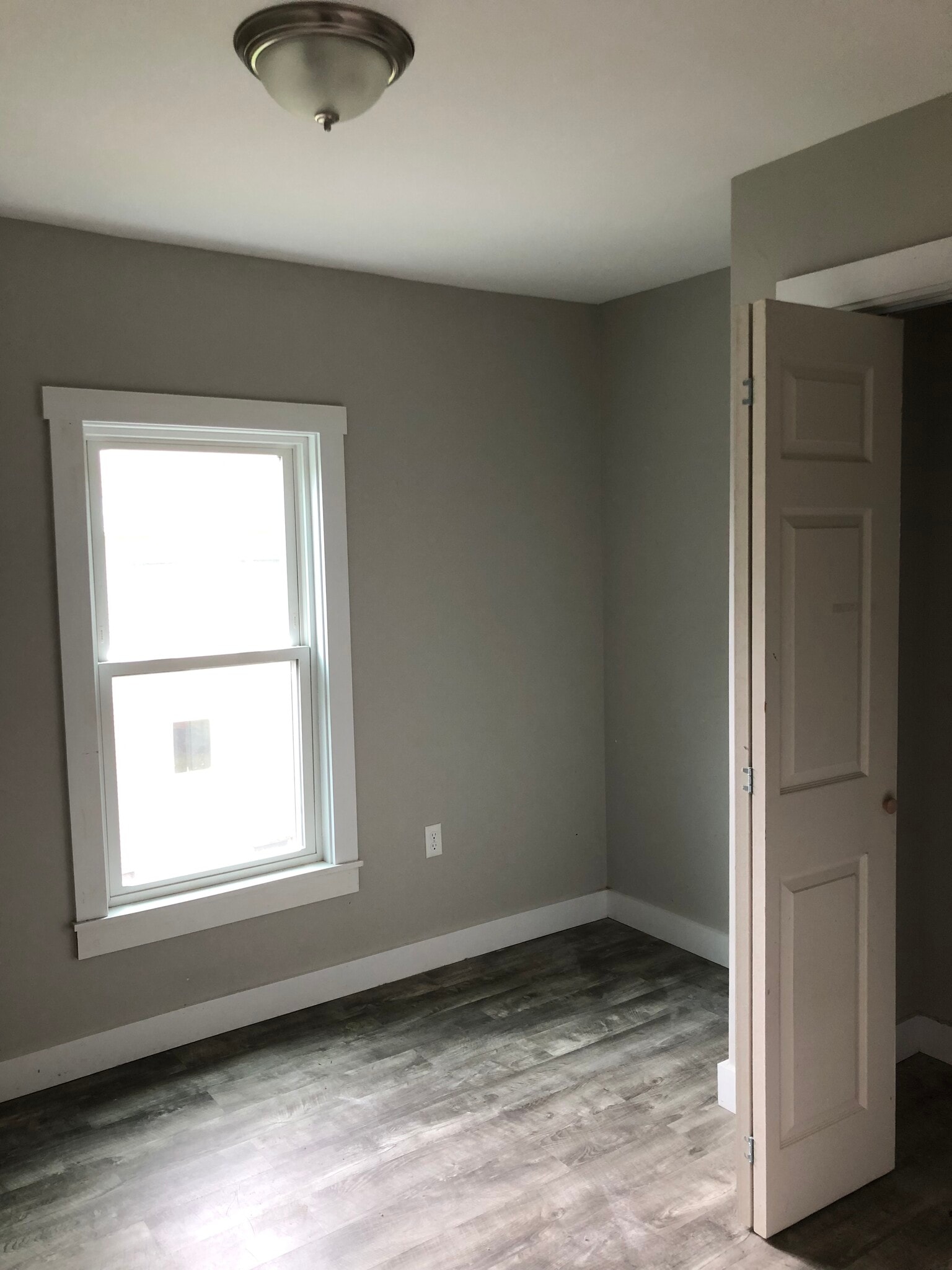 Building Photo - 141 Peltoma Ave