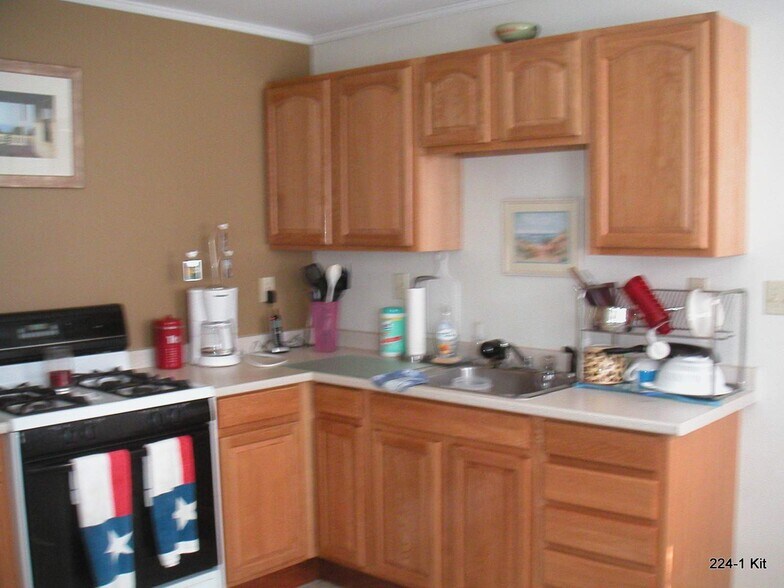 Building Photo - 224 Albion St