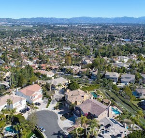 Building Photo - 7420 Cliffside Ct