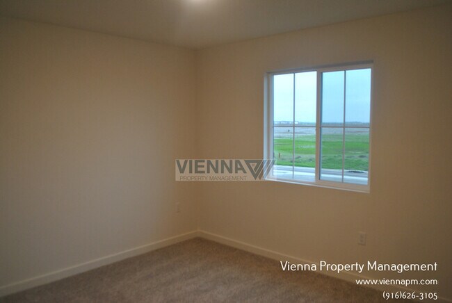 Building Photo - BRAND NEW West Roseville Solar home for rent!