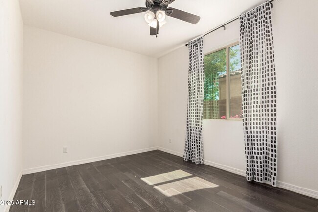 Building Photo - 4180 S Butte Ln